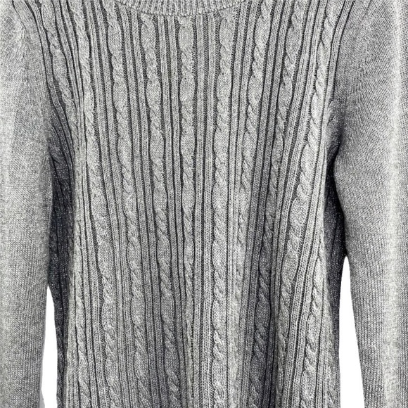 Banana Republic Silver with Metallic Tread & Front Cable Knit Sweater. Size M - Picture 7 of 8
